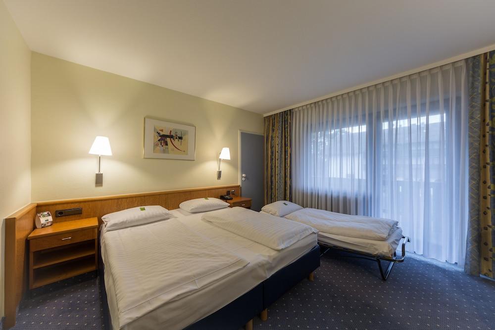 Parkhotel Frankfurt-Rödermark Rodgau Exterior foto